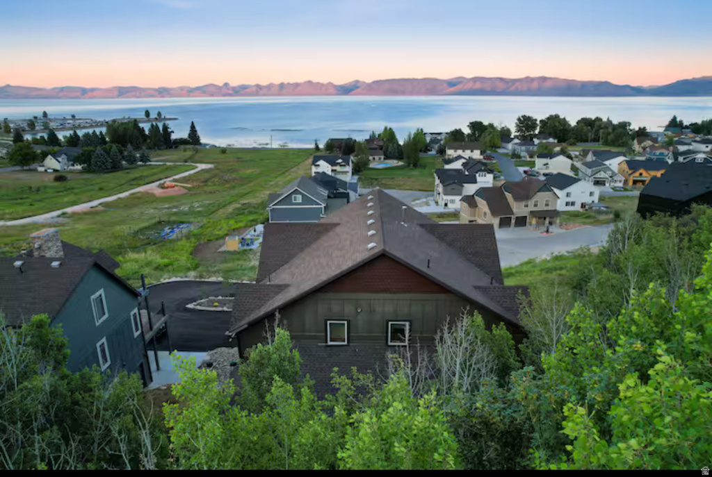 705 N LOCHWOOD VW Garden City, UT 84028