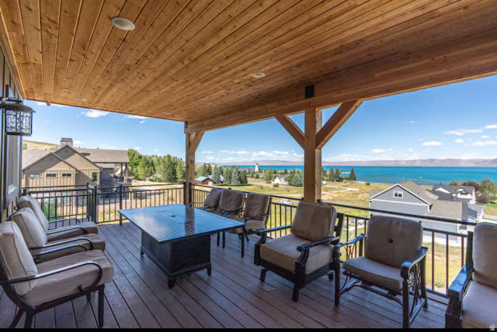 705 N LOCHWOOD VW Garden City, UT 84028