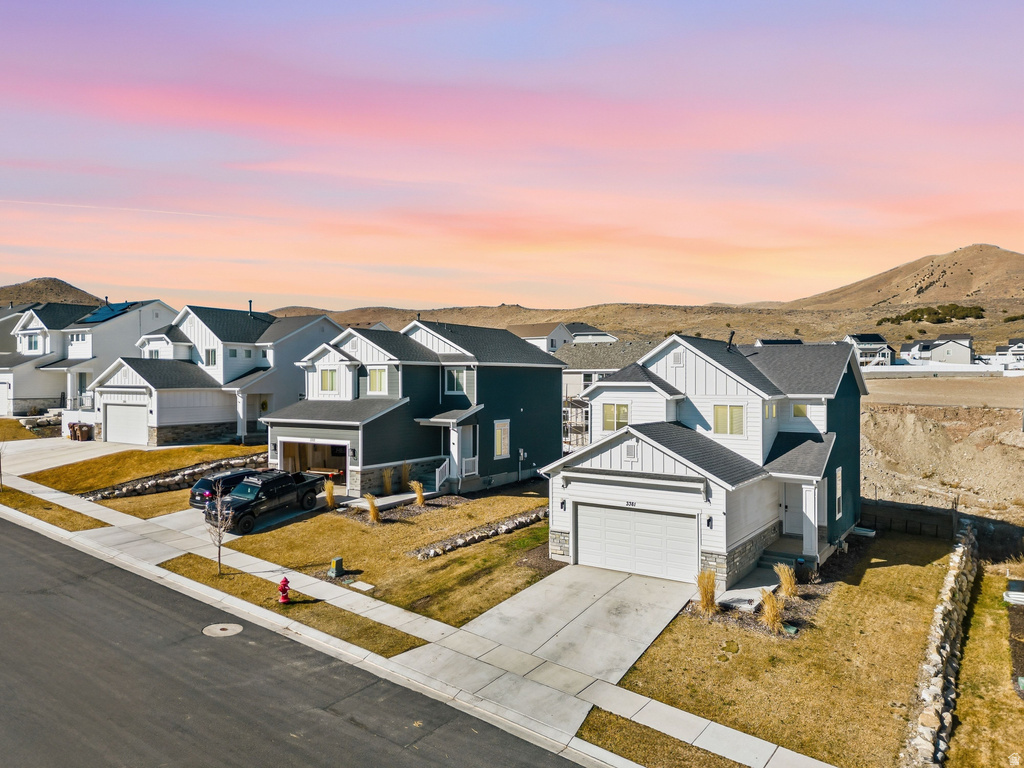 3381 E STILLWATER Eagle Mountain, UT 84005