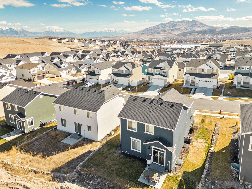 3381 E STILLWATER Eagle Mountain, UT 84005