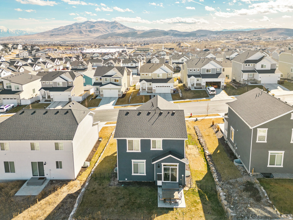 3381 E STILLWATER Eagle Mountain, UT 84005