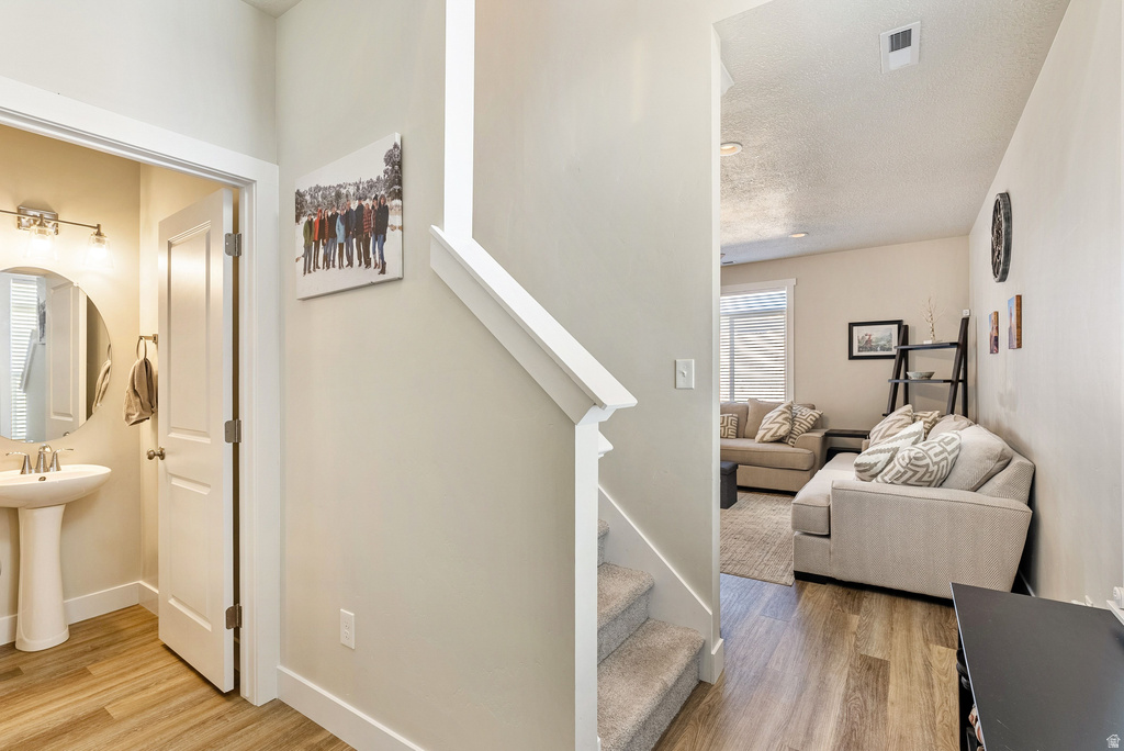 3381 E STILLWATER Eagle Mountain, UT 84005