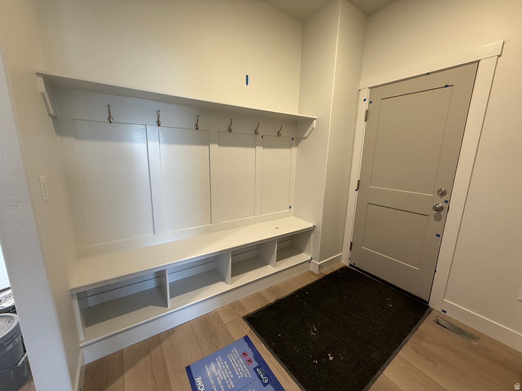 79 W GLEN WAY #101 South Weber, UT 84405