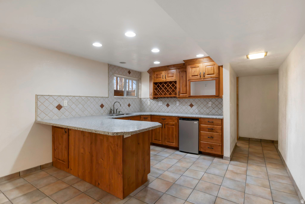 8492 S FAYEWAY DR Sandy, UT 84094