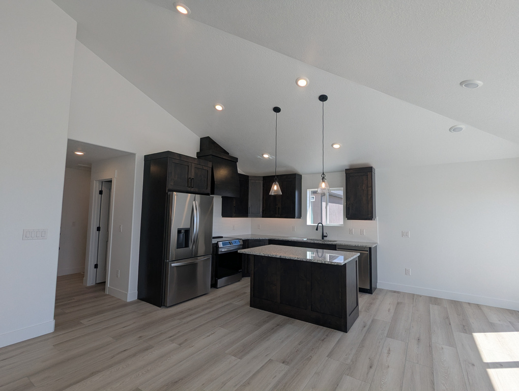 1849 N MANTLE WAY #404 Tooele, UT 84074