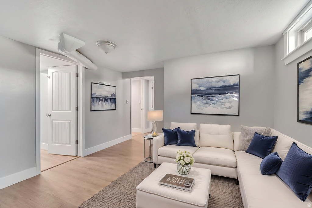 946 S 450 E Orem, UT 84097