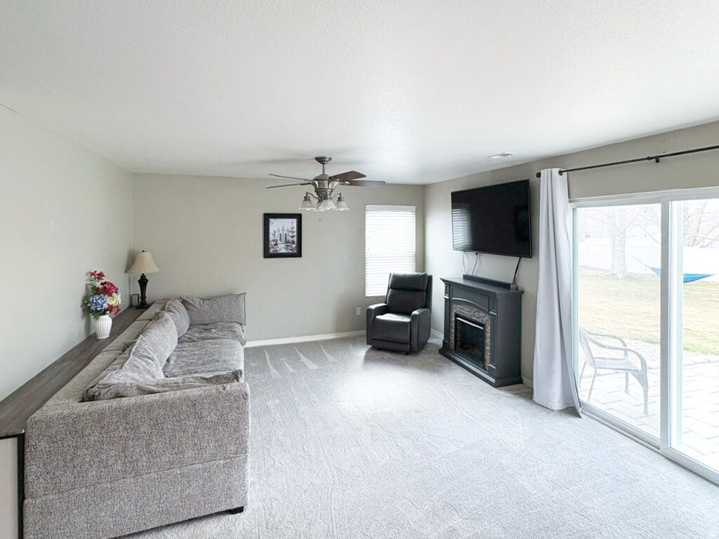 832 S 1580 W Lehi, UT 84043