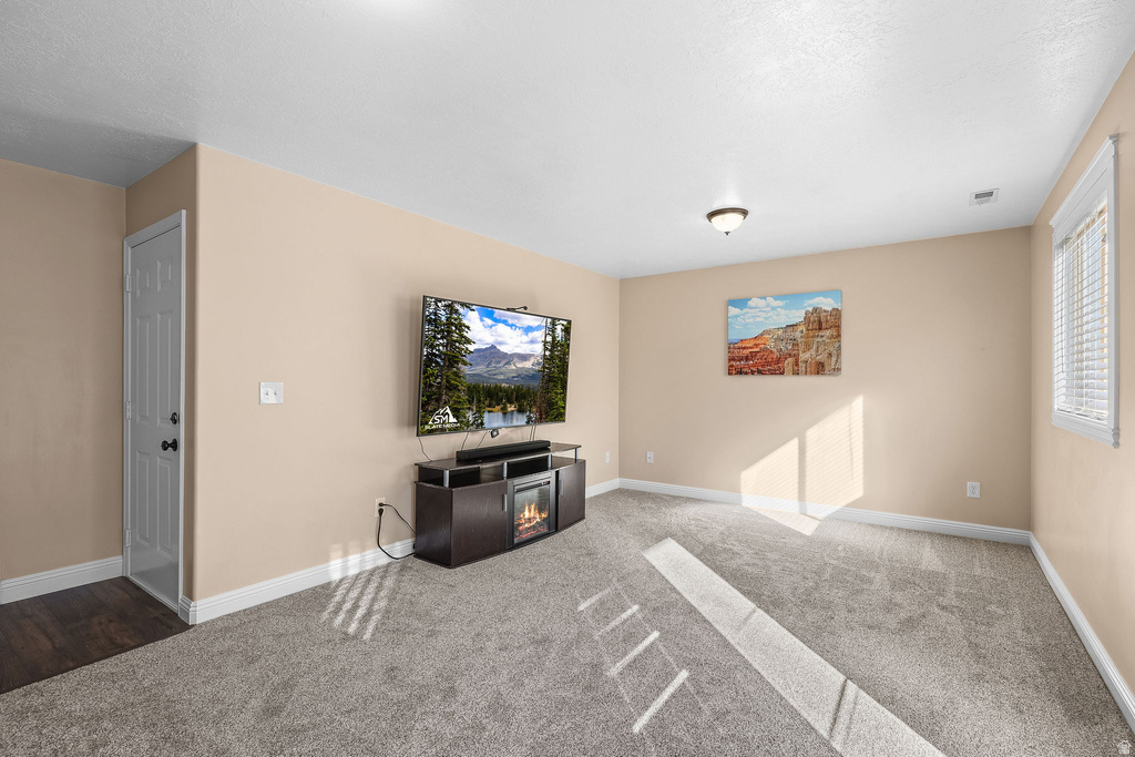 759 W 1580 N Clinton, UT 84015