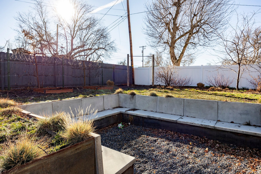 672 E MANSFIELD AVE Salt Lake City, UT 84106