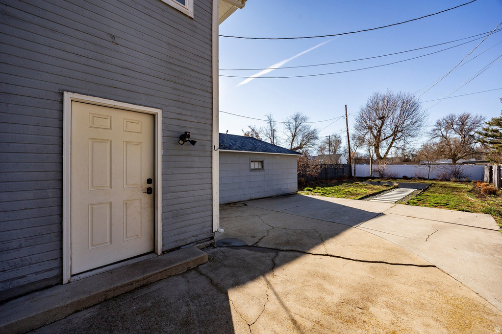 672 E MANSFIELD AVE Salt Lake City, UT 84106