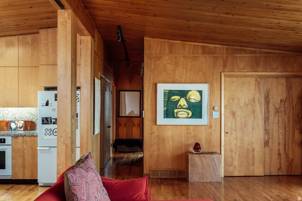 4575 S FORTUNA WAY Salt Lake City, UT 84124