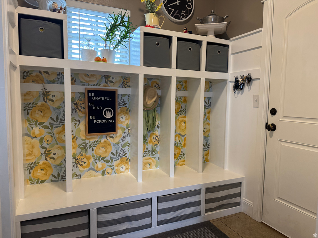 1303 APPALOOSA AVE Kaysville, UT 84037