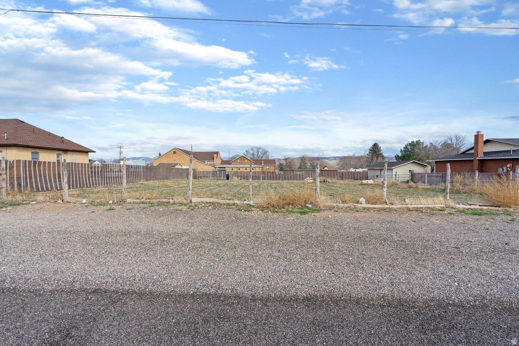 40 N 100 W Aurora, UT 84620