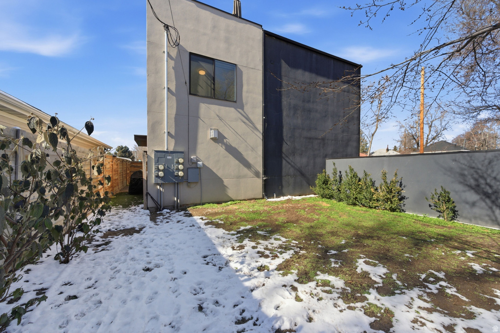 2471 S 700 E Salt Lake City, UT 84106