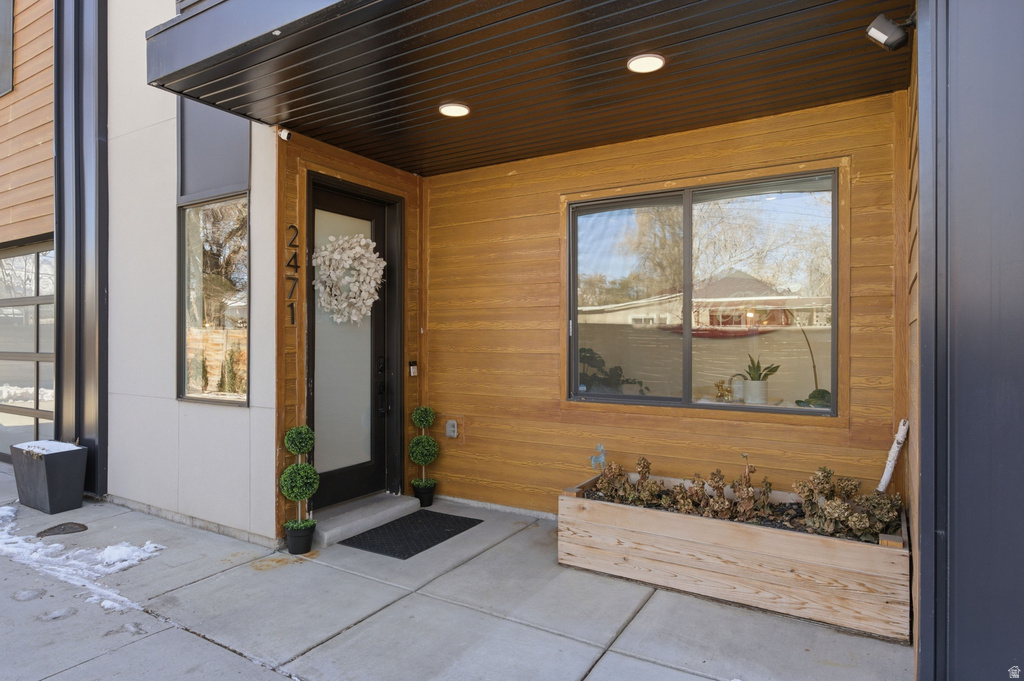 2471 S 700 E Salt Lake City, UT 84106