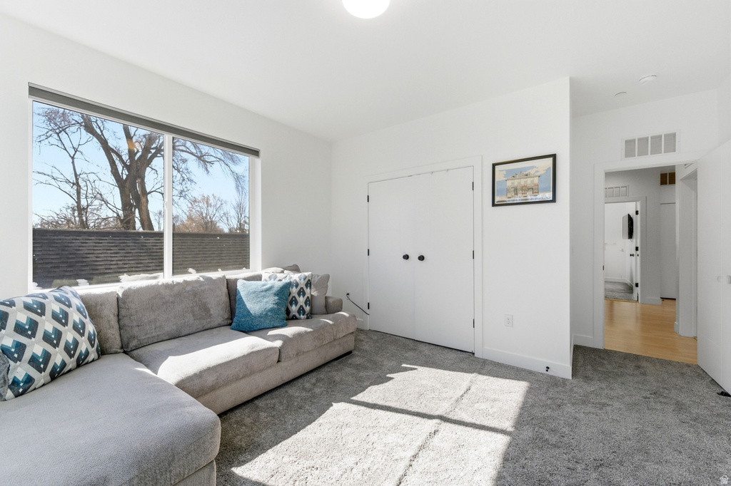 2471 S 700 E Salt Lake City, UT 84106