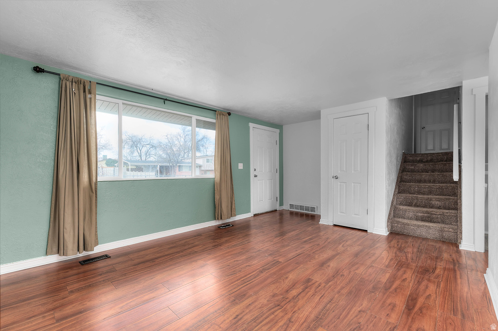 4365 S HAWKEYE DR West Valley City, UT 84120