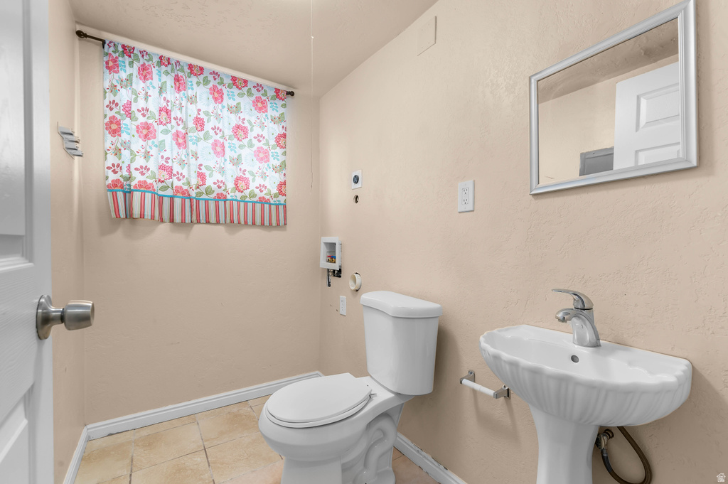 4365 S HAWKEYE DR West Valley City, UT 84120