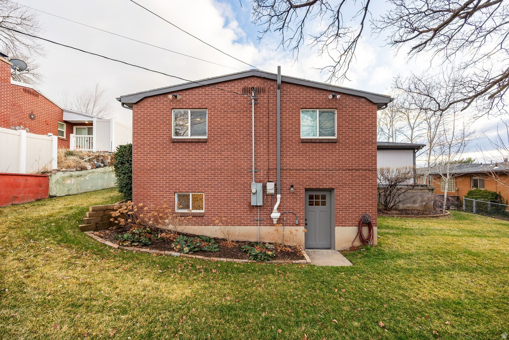 2801 E NILA WAY Holladay, UT 84124