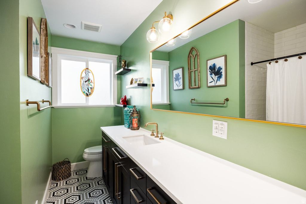 2801 E NILA WAY Holladay, UT 84124