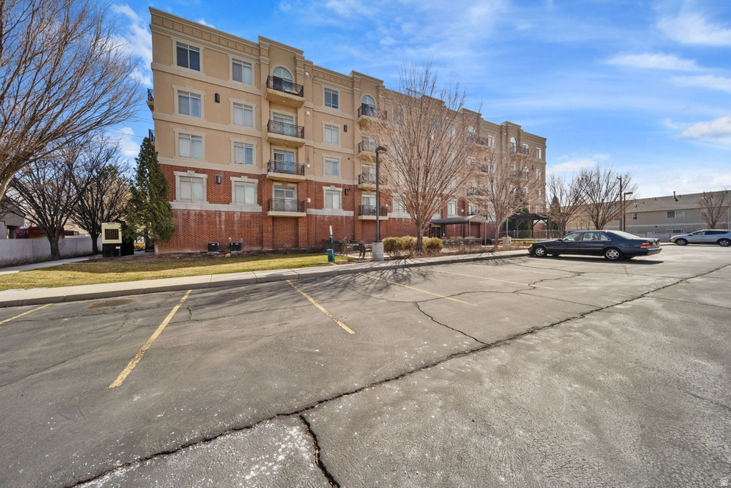 3944 S 900 E #204 Salt Lake City, UT 84124