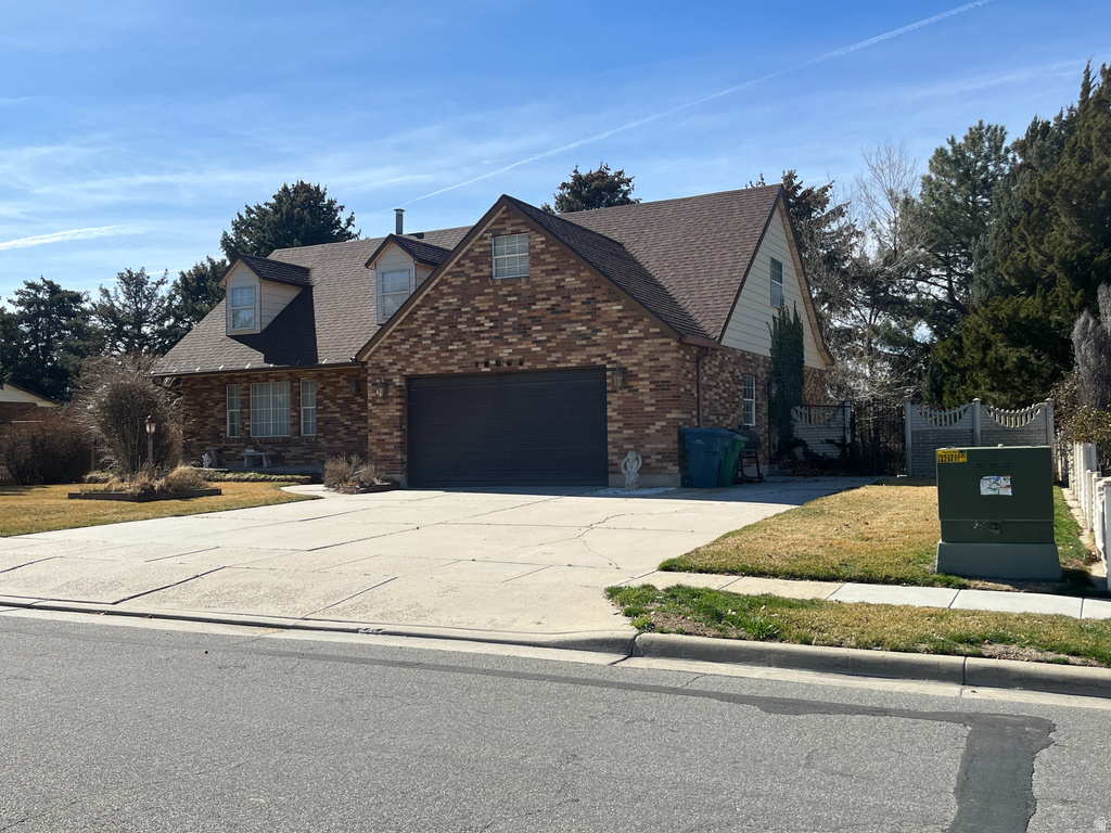 10866 S SAVANNAH DR DR Sandy, UT 84094