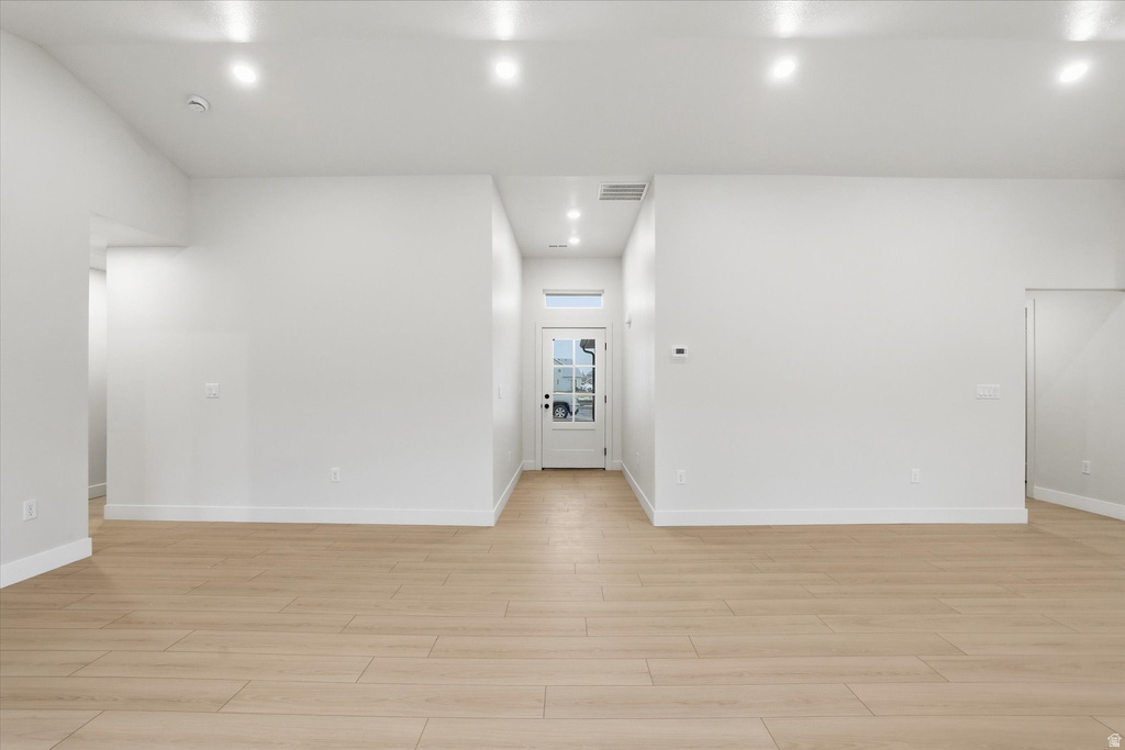 233 W 1470 S Tremonton, UT 84337