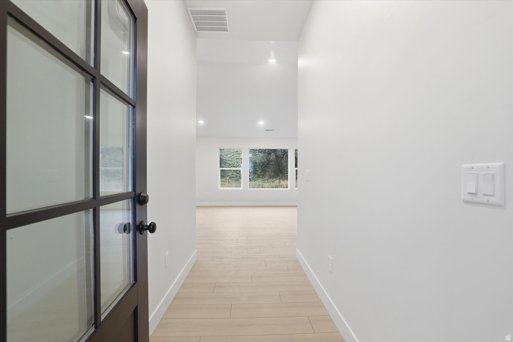 233 W 1470 S Tremonton, UT 84337