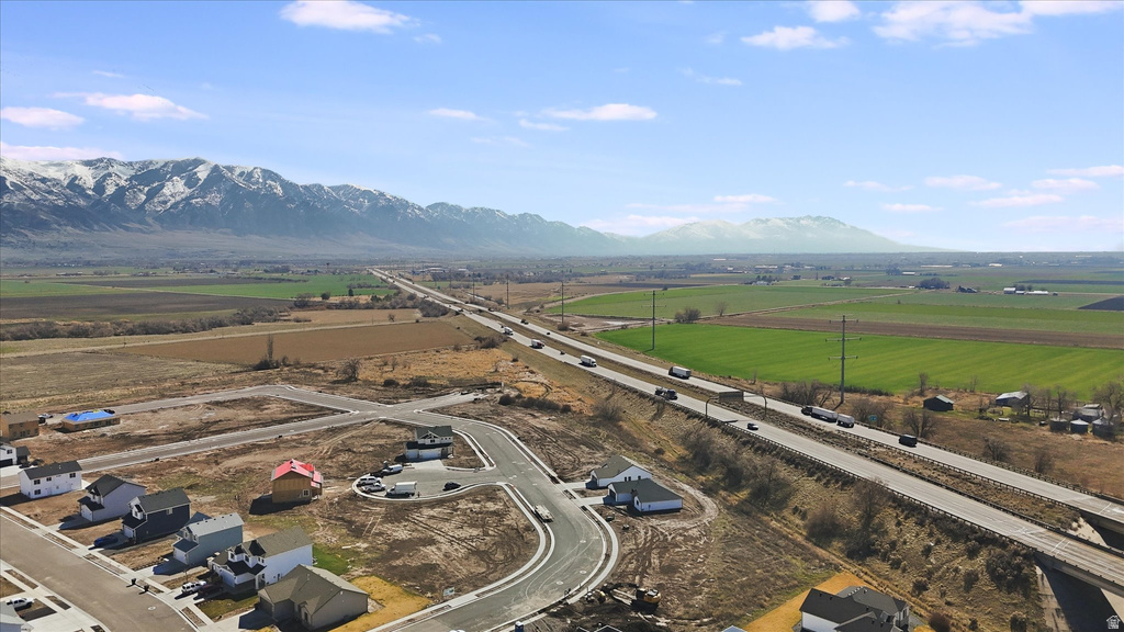 233 W 1470 S Tremonton, UT 84337