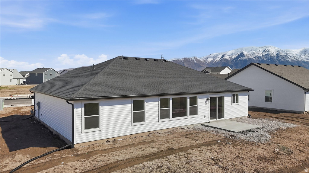 233 W 1470 S Tremonton, UT 84337