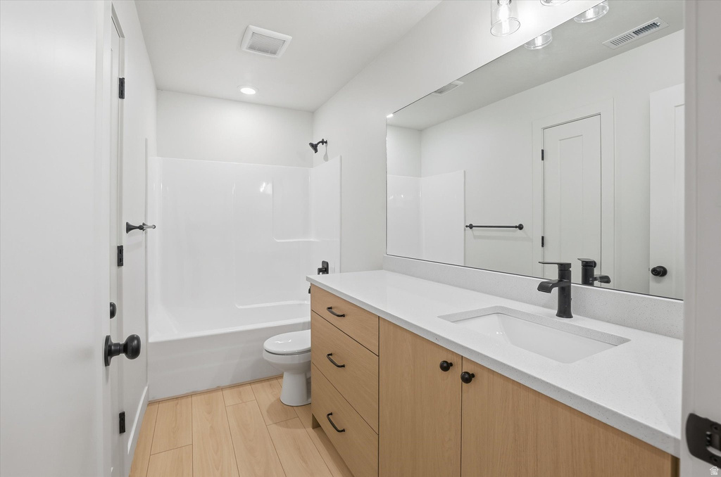 233 W 1470 S Tremonton, UT 84337