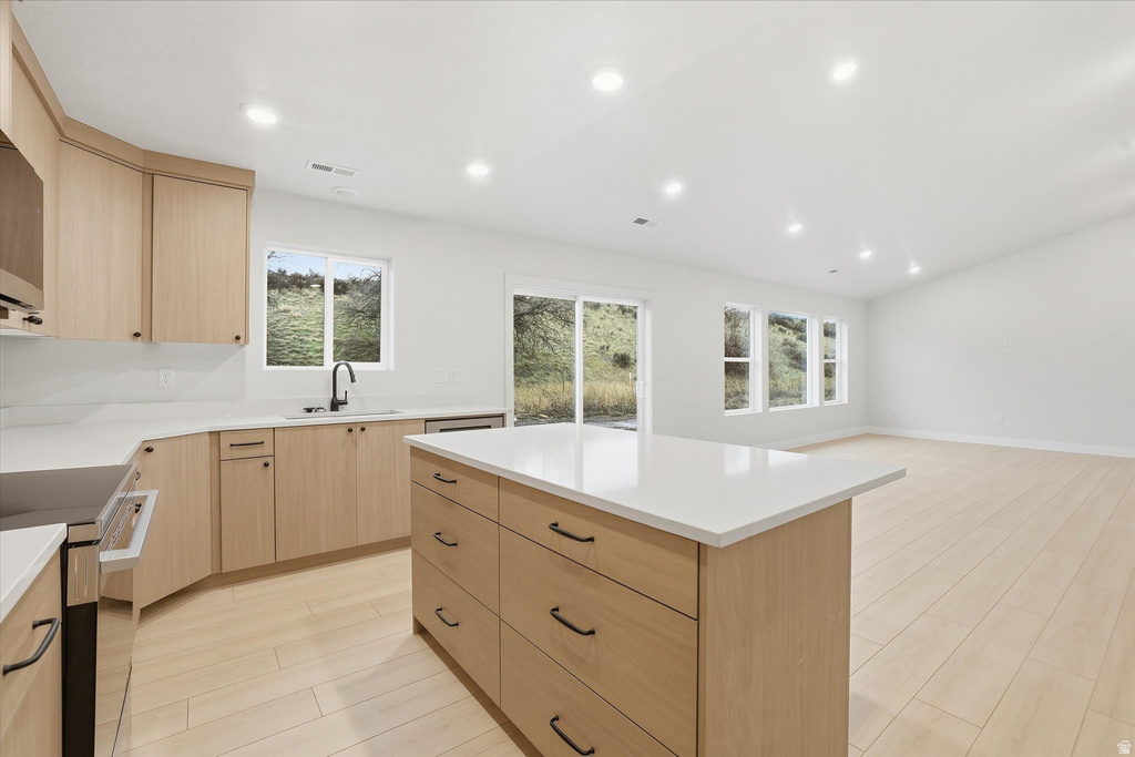 233 W 1470 S Tremonton, UT 84337