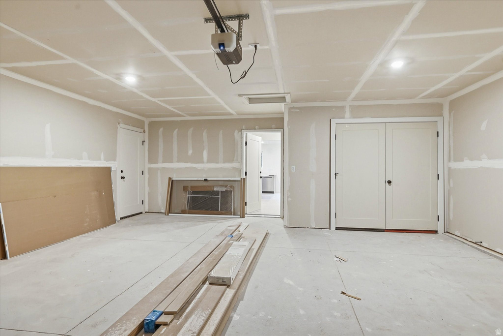 233 W 1470 S Tremonton, UT 84337