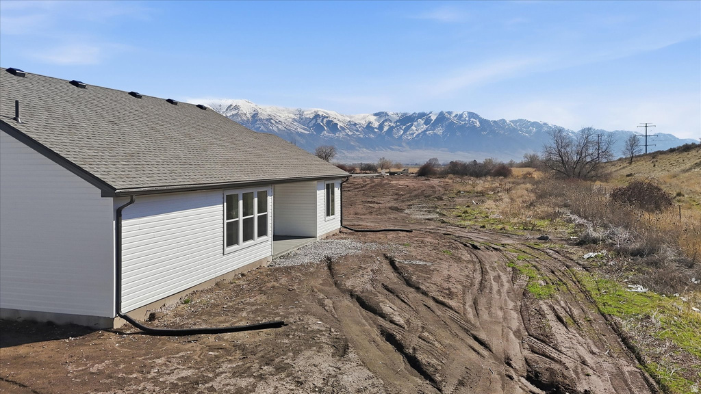 229 W 1470 S Tremonton, UT 84337