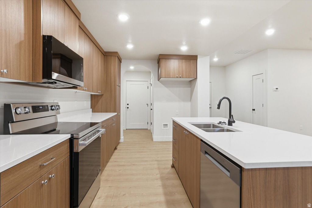 229 W 1470 S Tremonton, UT 84337