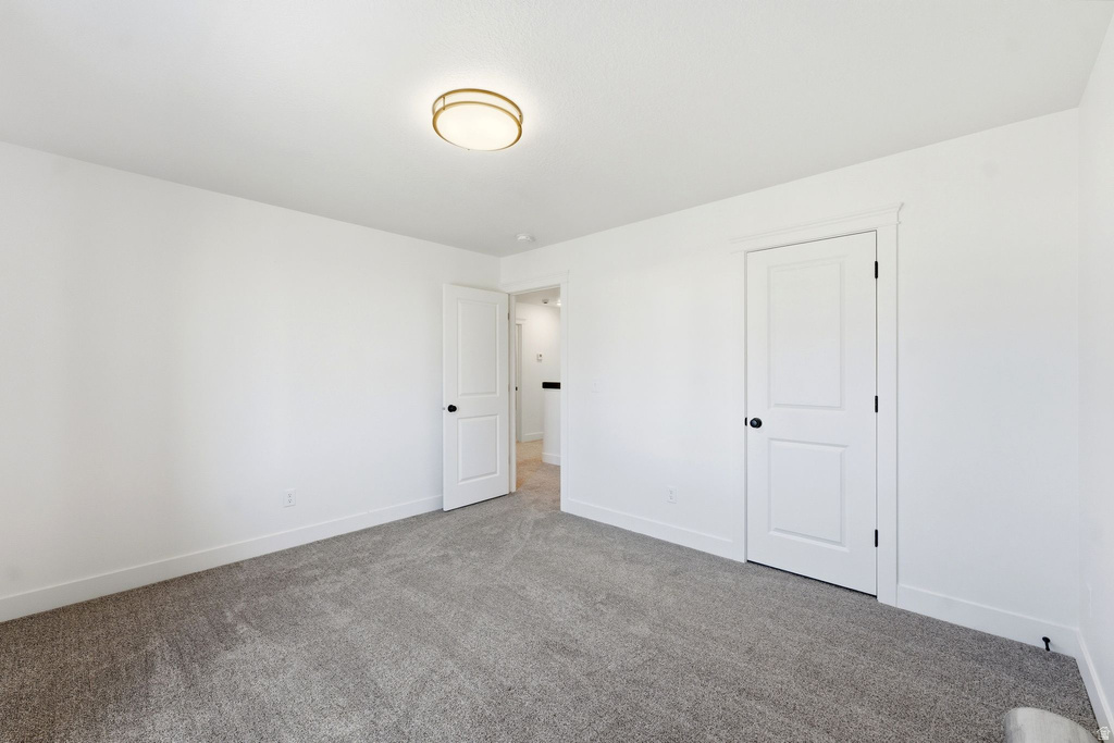 1664 W 2975 S #B Syracuse, UT 84075