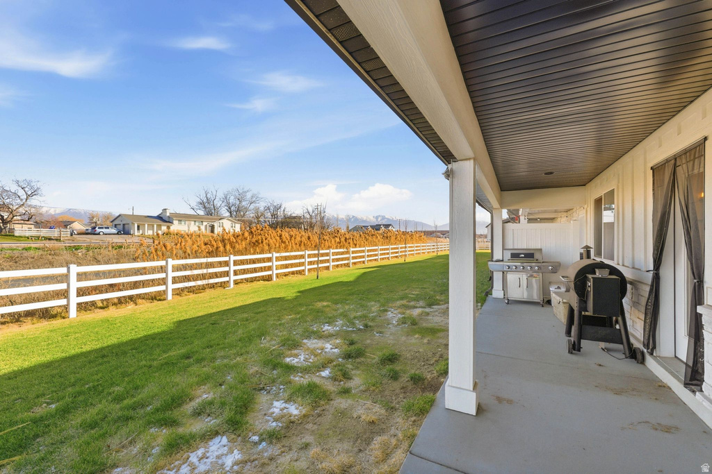 1664 W 2975 S #B Syracuse, UT 84075