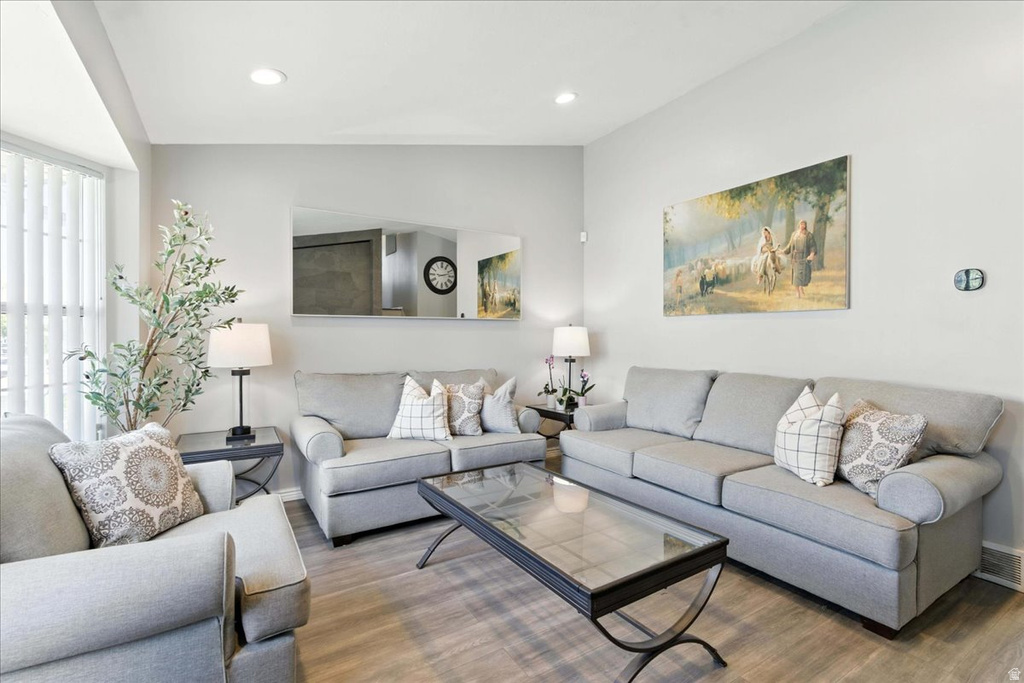 1827 W OMNI AVE Salt Lake City, UT 84116