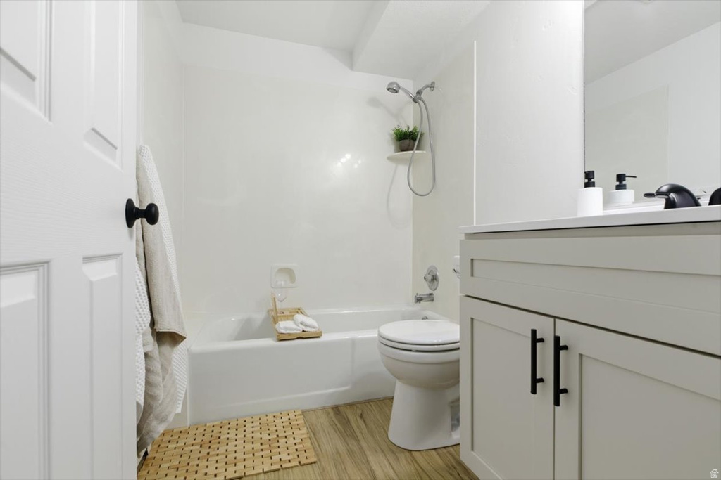 355 SCENIC VIEW DR Hyrum, UT 84319