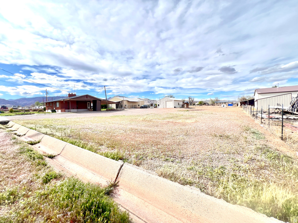 36 W 1420 N Sigurd, UT 84657