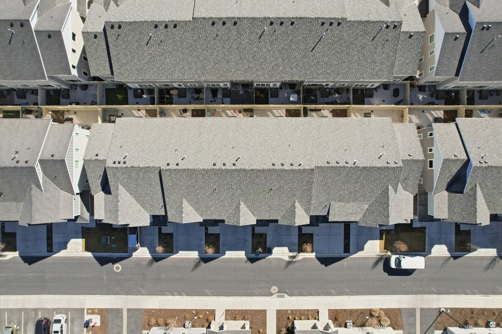 15085 S WILD HORSE WAY Bluffdale, UT 84065