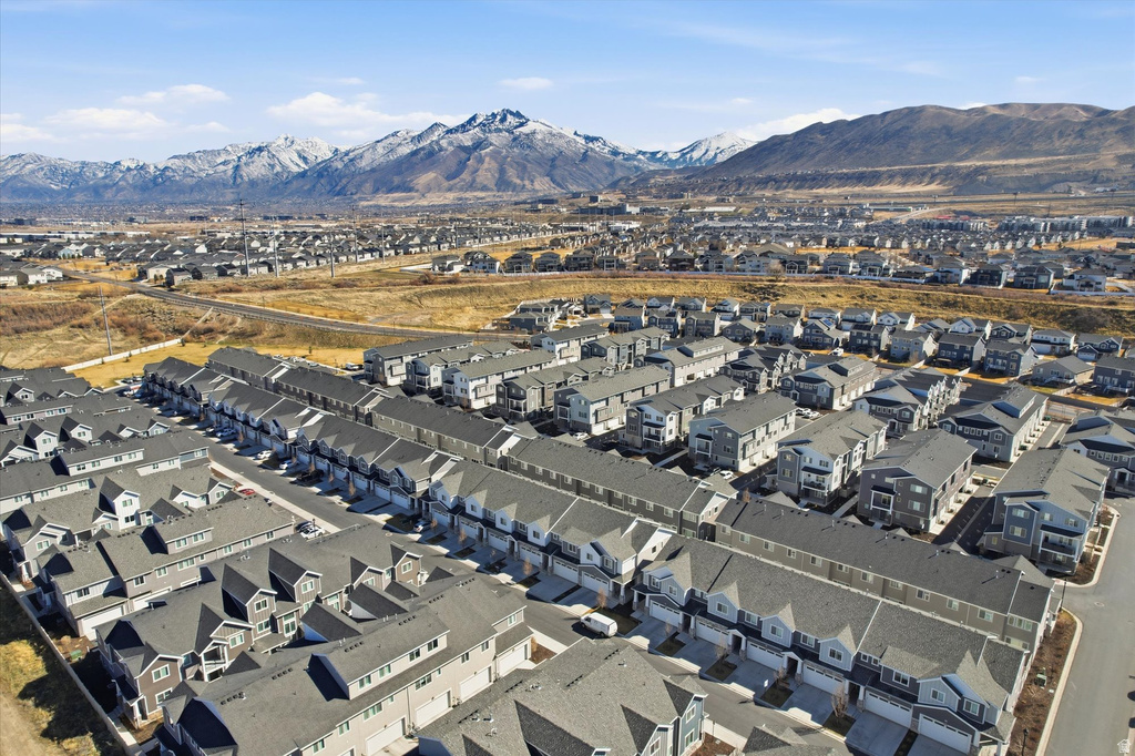 15085 S WILD HORSE WAY Bluffdale, UT 84065