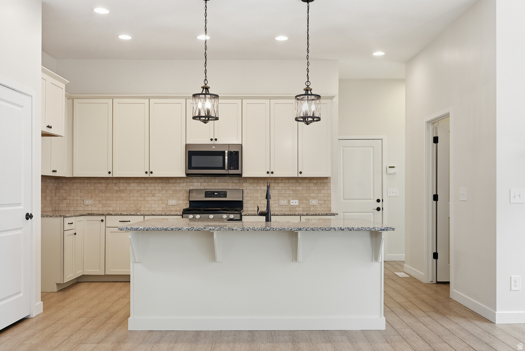 11383 S NEW BERN WAY South Jordan, UT 84009