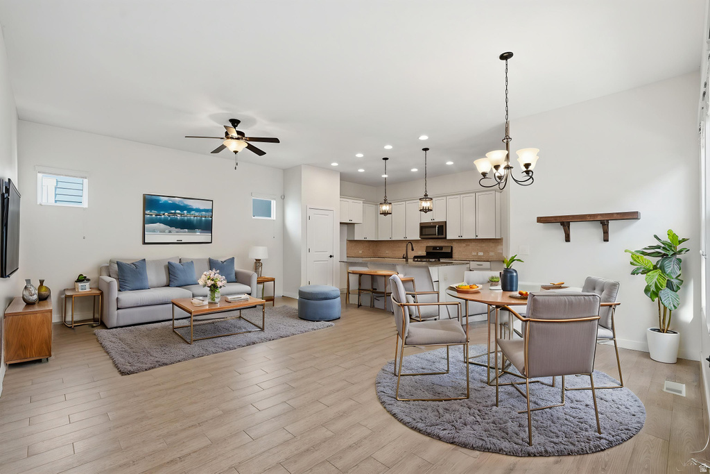 11383 S NEW BERN WAY South Jordan, UT 84009