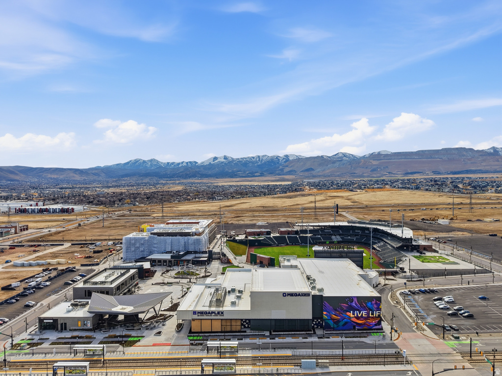 11383 S NEW BERN WAY South Jordan, UT 84009