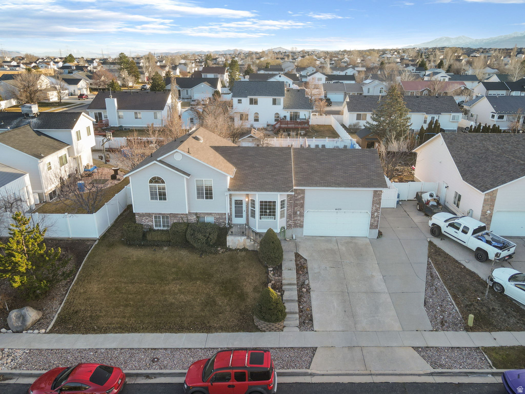 6125 W DEER SPRINGS LN Salt Lake City, UT 84118