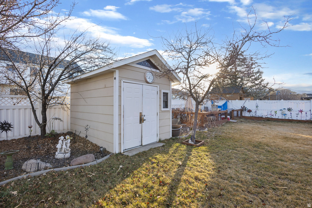 6125 W DEER SPRINGS LN Salt Lake City, UT 84118