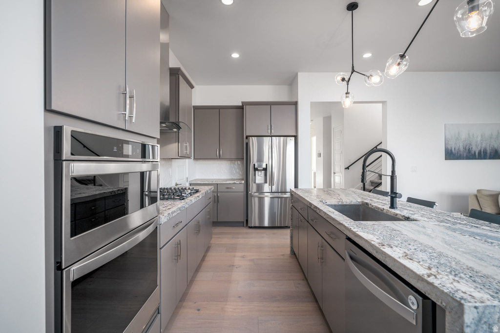 789 S MILLER AVE North Salt Lake, UT 84054