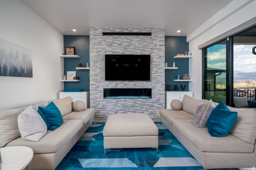 789 S MILLER AVE North Salt Lake, UT 84054