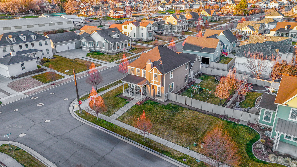 356 N APPLE LEAF AVE Kaysville, UT 84037